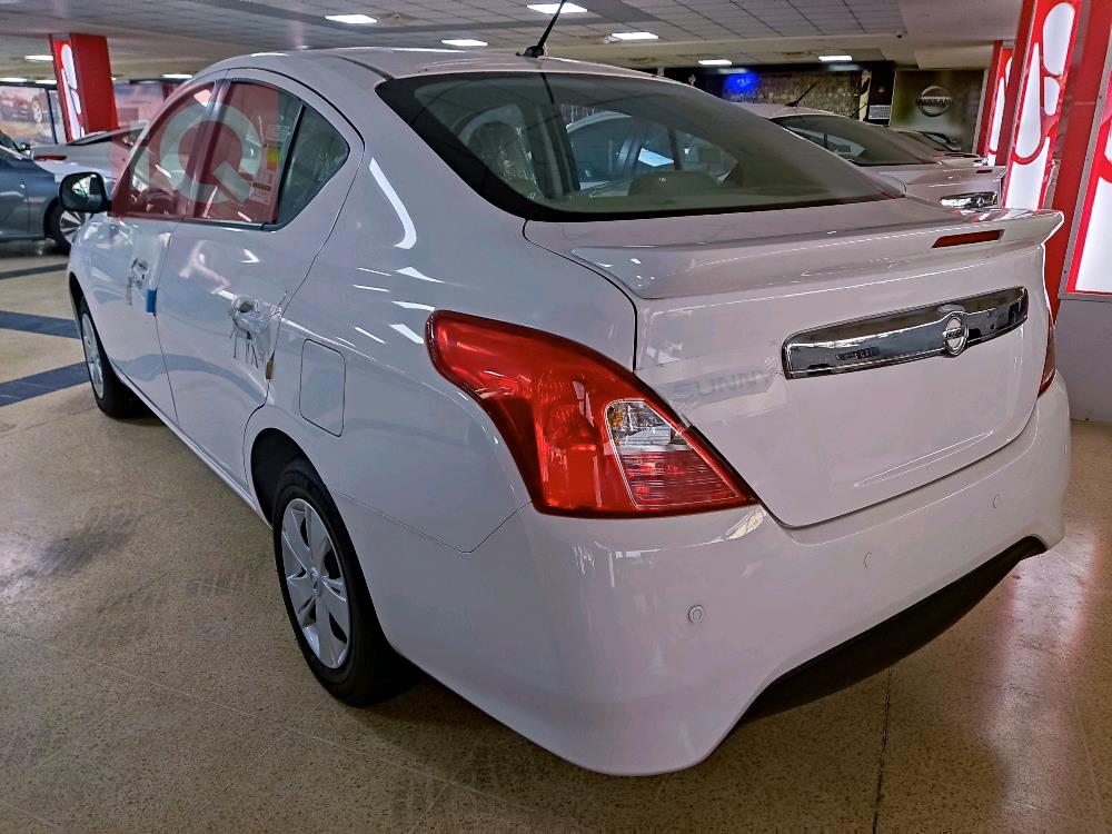 Nissan Sunny